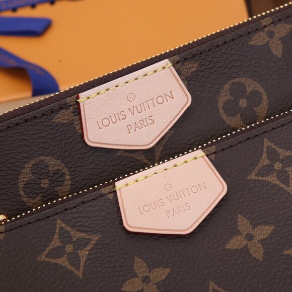 ❤️Louis Vuitton Monogram Pochette Accessories ❤️ - Picture 4 of 9